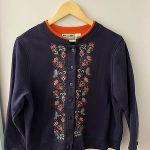 Vintage embroidered button up cardigan ❤️